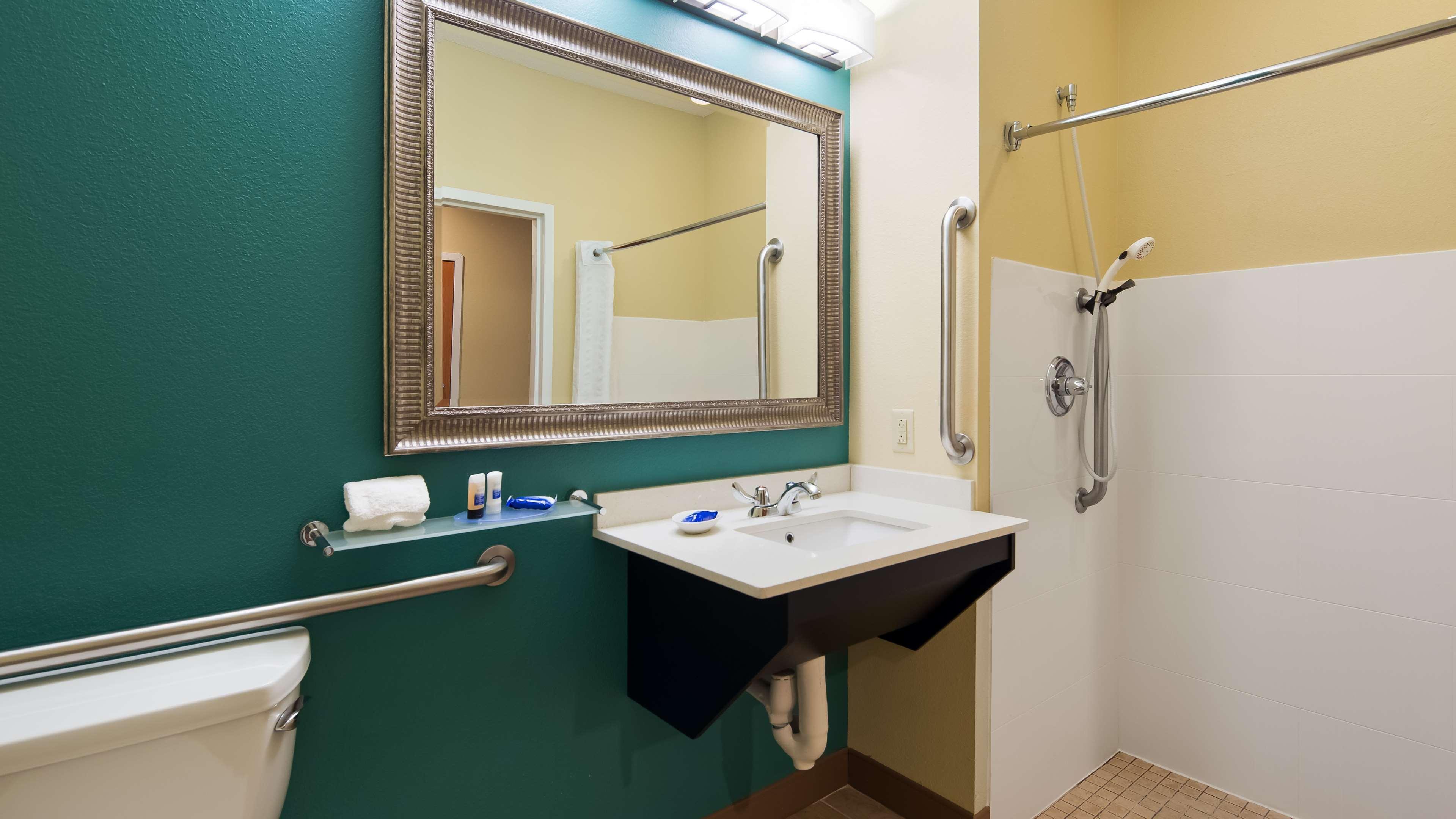 Best Western Plus Harrisburg Mechanicsburg Enola Экстерьер фото