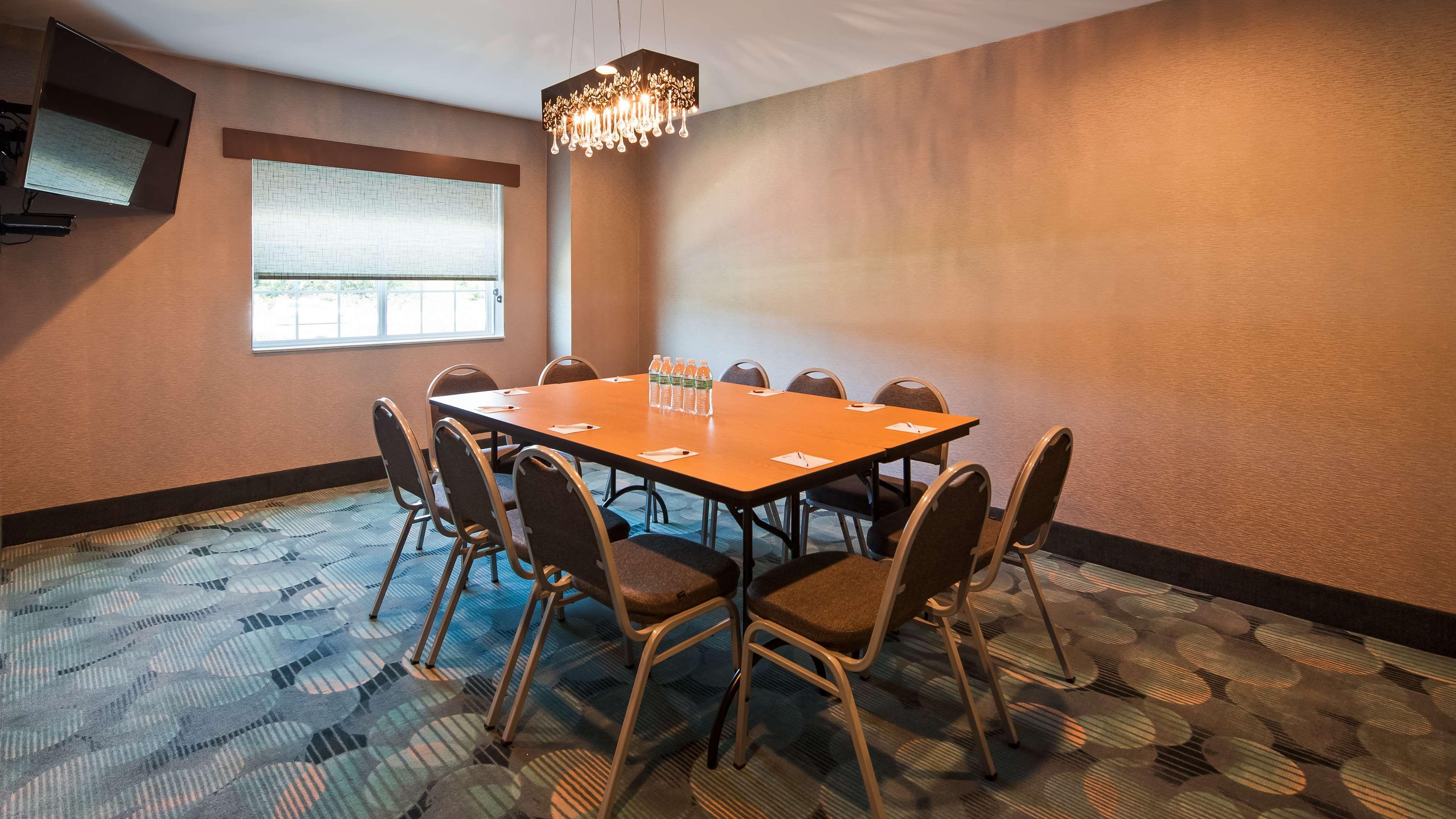 Best Western Plus Harrisburg Mechanicsburg Enola Экстерьер фото